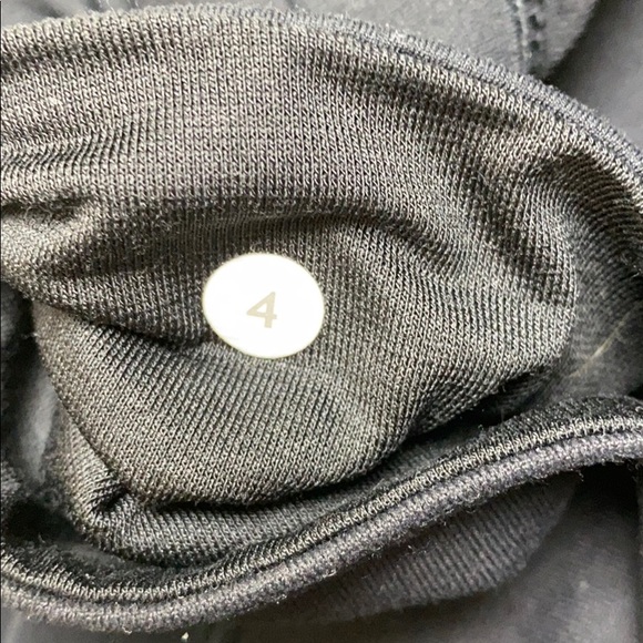 Lululemon Embrace Crop - Picture 5 of 8